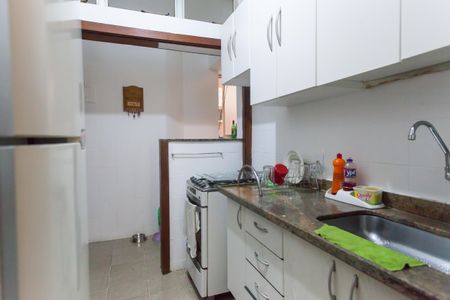 Apartamento à venda com 85m², 2 quartos e 1 vagaCozinha