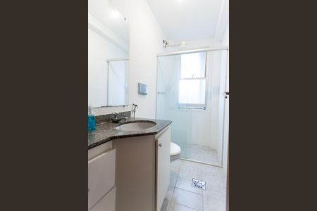 Apartamento à venda com 85m², 2 quartos e 1 vagaBanheiro Social