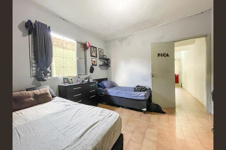 Casa à venda com 225m², 2 quartos e 2 vagasQuarto 1