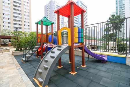 Apartamento para alugar com 95m², 3 quartos e 2 vagasÁrea comum - Playground