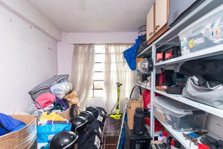 Casa à venda com 500m², 2 quartos e 3 vagas Casa à venda com 500m², 2 quartos e 3 vagasÁrea de Serviço