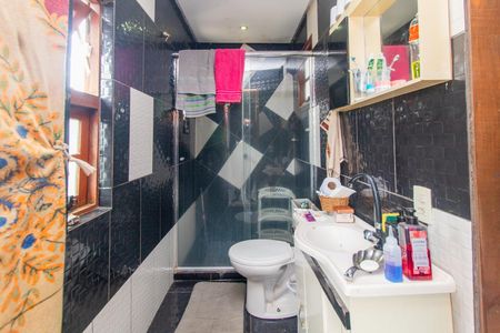 Casa à venda com 500m², 2 quartos e 3 vagas Casa à venda com 500m², 2 quartos e 3 vagasBanheiro do Quarto 2