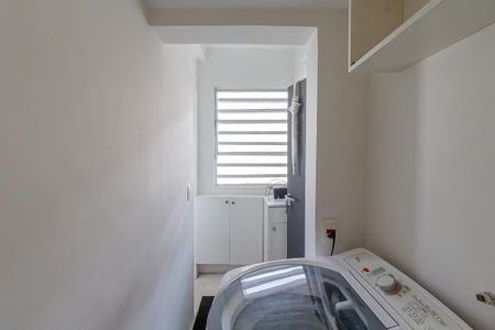 Apartamento para alugar com 410m², 3 quartos e 1 vagaÁrea de Serviço