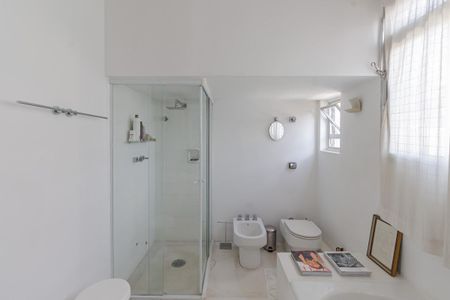 Apartamento para alugar com 410m², 3 quartos e 1 vagaBanheiro da Suíte 2