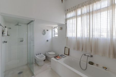 Apartamento para alugar com 410m², 3 quartos e 1 vagaBanheiro da Suíte 2