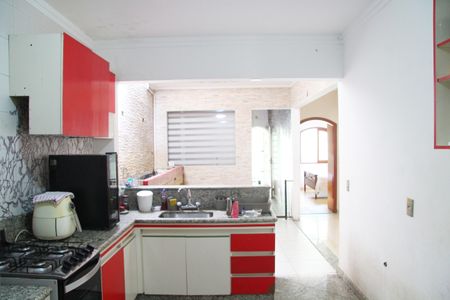 Casa à venda com 260m², 4 quartos e 3 vagasCozinha 