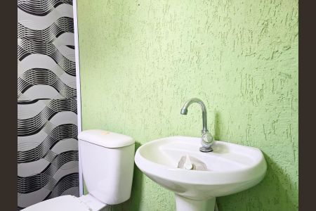 Casa à venda com 260m², 4 quartos e 3 vagasBanheiro Social Salão de Festa 