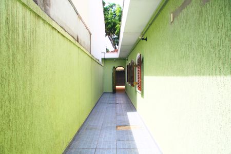 Casa à venda com 260m², 4 quartos e 3 vagasCorredor 