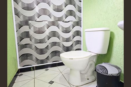 Casa à venda com 260m², 4 quartos e 3 vagasBanheiro Social Salão de Festa 