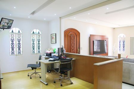 Casa à venda com 260m², 4 quartos e 3 vagasSala Sala 