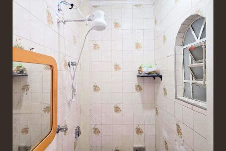 Casa à venda com 260m², 4 quartos e 3 vagasBanheiro de serviço