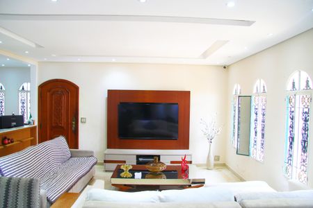 Casa à venda com 260m², 4 quartos e 3 vagasSala 