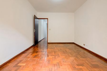 Casa para alugar com 220m², 4 quartos e 3 vagas Casa para alugar com 220m², 4 quartos e 3 vagasQuarto 2