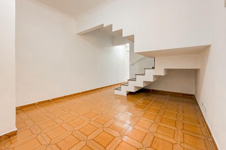 Casa para alugar com 220m², 4 quartos e 3 vagas Casa para alugar com 220m², 4 quartos e 3 vagasSala de Jantar