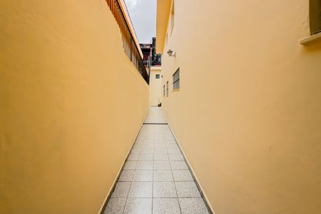 Casa para alugar com 220m², 4 quartos e 3 vagas Casa para alugar com 220m², 4 quartos e 3 vagasEntrada