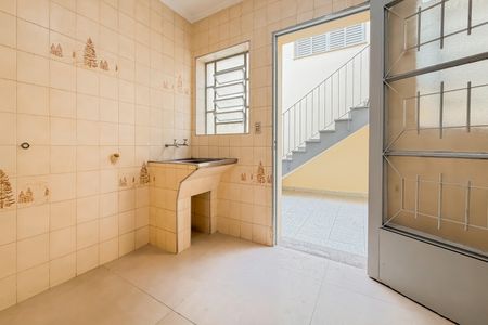 Casa para alugar com 220m², 4 quartos e 3 vagas Casa para alugar com 220m², 4 quartos e 3 vagasÁrea de Serviço