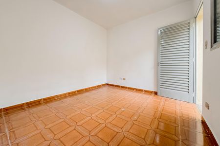 Casa para alugar com 220m², 4 quartos e 3 vagas Casa para alugar com 220m², 4 quartos e 3 vagasEdícula - Suíte