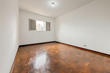 Casa para alugar com 220m², 4 quartos e 3 vagas Casa para alugar com 220m², 4 quartos e 3 vagasSuíte