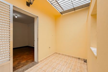 Casa para alugar com 220m², 4 quartos e 3 vagas Casa para alugar com 220m², 4 quartos e 3 vagasVaranda do Quarto 2