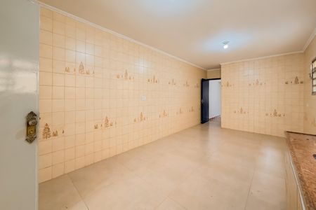 Casa para alugar com 220m², 4 quartos e 3 vagas Casa para alugar com 220m², 4 quartos e 3 vagasCozinha