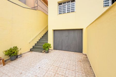 Casa para alugar com 220m², 4 quartos e 3 vagas Casa para alugar com 220m², 4 quartos e 3 vagasGaragem