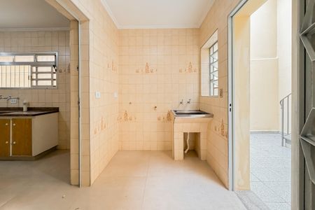 Casa para alugar com 220m², 4 quartos e 3 vagas Casa para alugar com 220m², 4 quartos e 3 vagasÁrea de Serviço