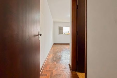 Casa para alugar com 220m², 4 quartos e 3 vagas Casa para alugar com 220m², 4 quartos e 3 vagasSuíte