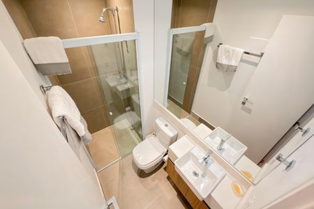 Casa de condomínio para alugar com 110m², 2 quartos e 2 vagasBanheiro da Suíte 1