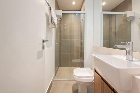 Casa de condomínio para alugar com 110m², 2 quartos e 2 vagasBanheiro da Suíte 1