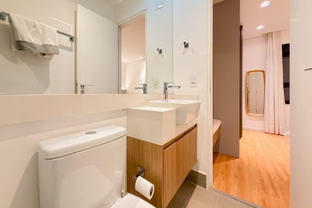 Casa de condomínio para alugar com 110m², 2 quartos e 2 vagasBanheiro da Suíte 1