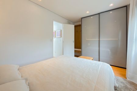 Casa de condomínio para alugar com 110m², 2 quartos e 2 vagasSuíte 1