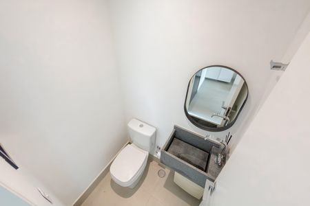 Casa de condomínio para alugar com 110m², 2 quartos e 2 vagasLavabo