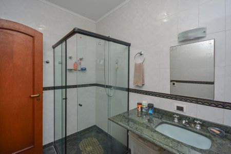 Casa à venda com 350m², 4 quartos e 3 vagas Casa à venda com 350m², 4 quartos e 3 vagasBanheiro da Suíte