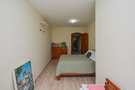 Casa à venda com 350m², 4 quartos e 3 vagas Casa à venda com 350m², 4 quartos e 3 vagasSuite 4