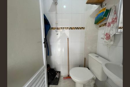 Casa à venda com 120m², 3 quartos e 2 vagasBanheiro 3