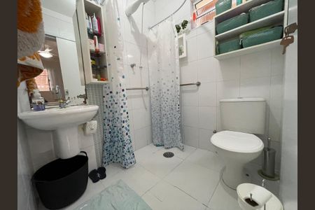 Casa à venda com 120m², 3 quartos e 2 vagasBanheiro 3