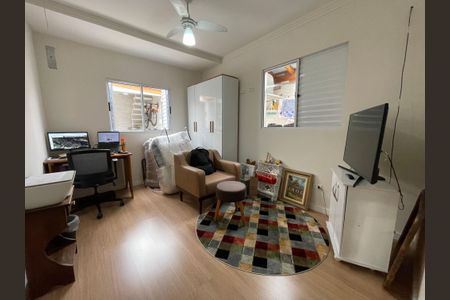 Casa à venda com 120m², 3 quartos e 2 vagasQuarto 2