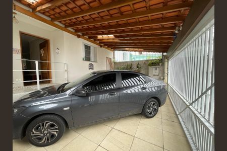 Casa à venda com 120m², 3 quartos e 2 vagasGaragem