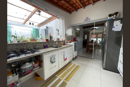 Casa à venda com 120m², 3 quartos e 2 vagasCozinha