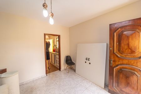 Casa à venda com 114m², 4 quartos e 1 vagaSala