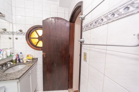 Casa à venda com 114m², 4 quartos e 1 vagaBanheiro do Quarto 1