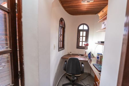 Casa à venda com 114m², 4 quartos e 1 vagaQuarto 1