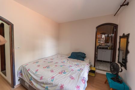 Casa à venda com 114m², 4 quartos e 1 vagaQuarto 1