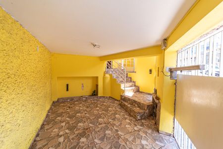 Casa à venda com 114m², 4 quartos e 1 vagaGaragem