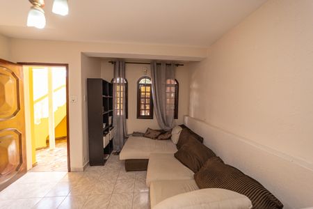 Sala de casa à venda com 4 quartos, 114m² em Cidade Patriarca, São Paulo