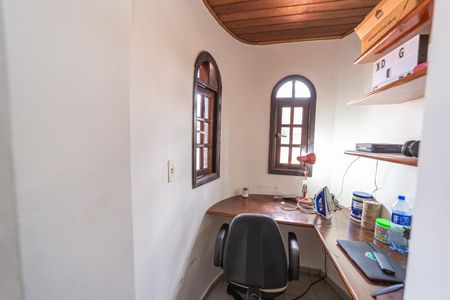 Casa à venda com 114m², 4 quartos e 1 vagaQuarto 1