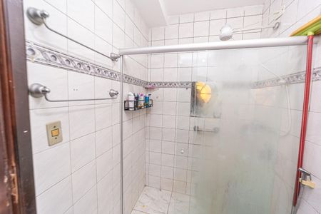 Casa à venda com 114m², 4 quartos e 1 vagaBanheiro do Quarto 1