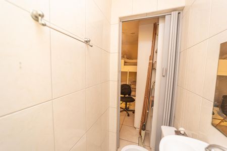 Casa à venda com 114m², 4 quartos e 1 vagaBanheiro do quarto 4
