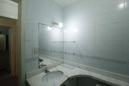 Apartamento à venda com 82m², 3 quartos e sem vagaBanheiro