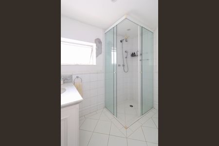 Apartamento à venda com 132m², 2 quartos e 2 vagas Apartamento à venda com 132m², 2 quartos e 2 vagasBanheiro